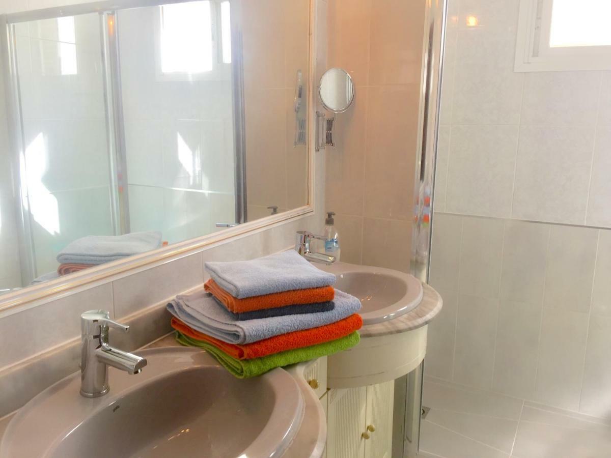 Apartamento Sole Mit Meerblick ปูแอร์โตเดลคาร์เมน ภายนอก รูปภาพ